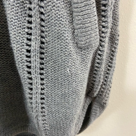 BCBGMaxazria Merino Wool Blend Cowlneck Open Knit Sweater Grey Womens Sz S - Picture 6 of 11